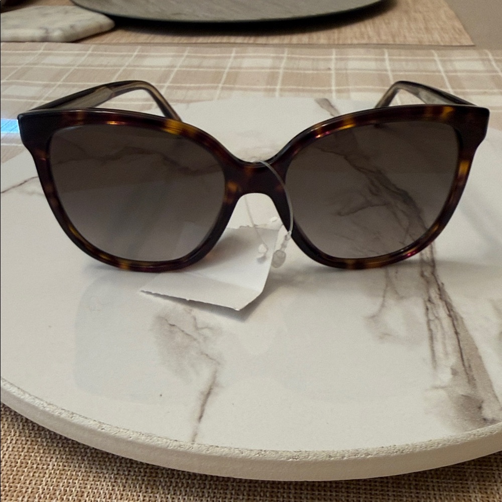 Gucci Brown Tortoise Sunglasses